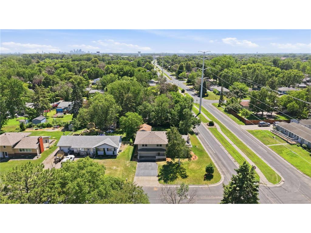 2919 64th Avenue N Brooklyn Center MN 55430 7074479 image21