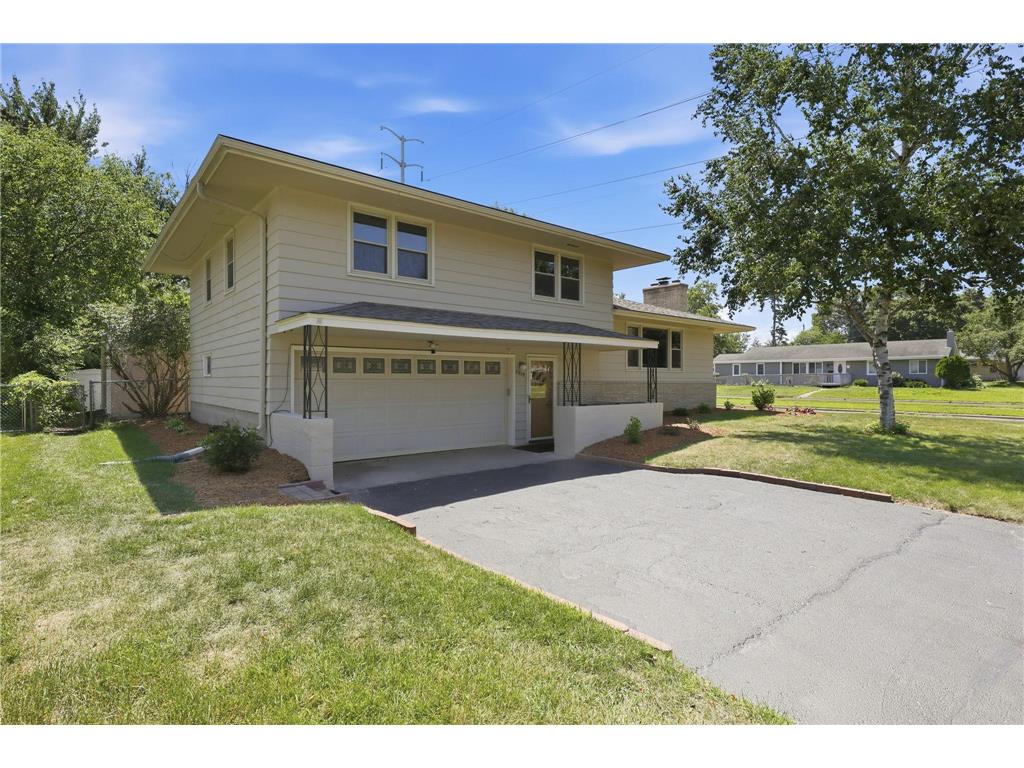 2919 64th Avenue N Brooklyn Center MN 55430 7074479 image3