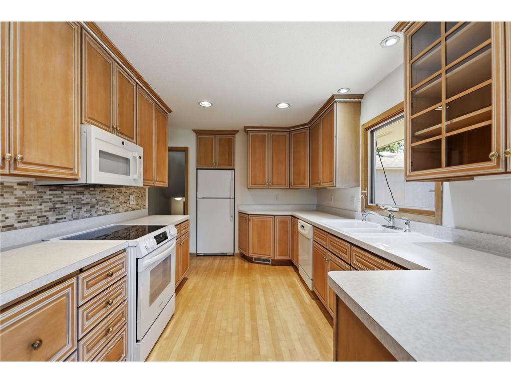 2919 64th Avenue N Brooklyn Center MN 55430 7074479 image38
