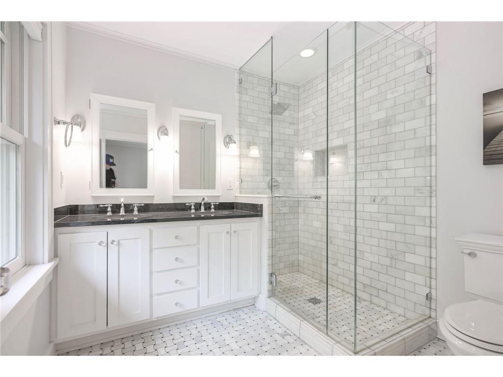 2919 W 47th Street Minneapolis MN 55410 7098834 image40