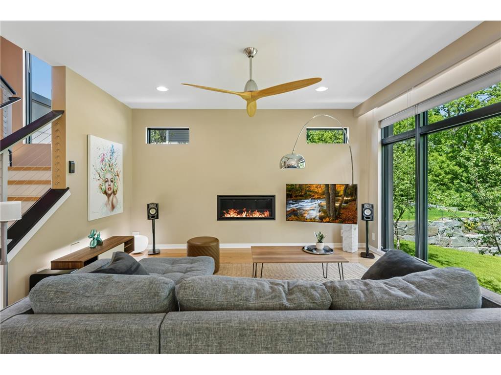 292 Vincent Avenue N Minneapolis MN 55405 7079488 image19