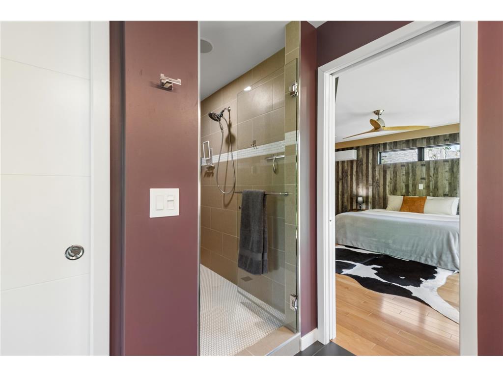 292 Vincent Avenue N Minneapolis MN 55405 7079488 image25