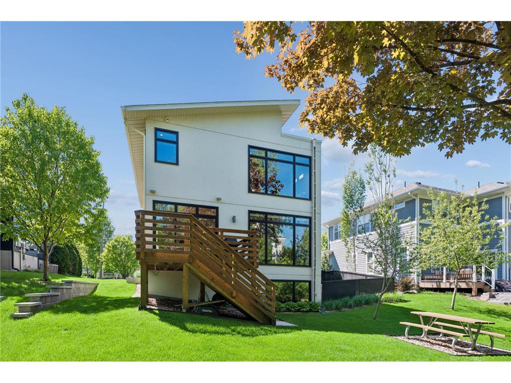 292 Vincent Avenue N Minneapolis MN 55405 7079488 image55