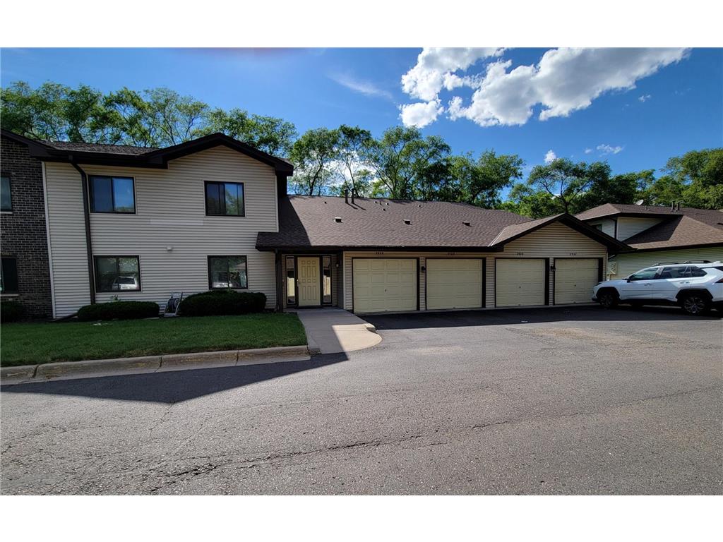2920 Mounds View Boulevard Mounds View MN 55112 7094877 image1