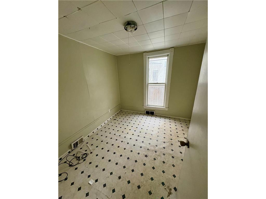 2921 33rd Avenue S Minneapolis MN 55406 7009010 image13