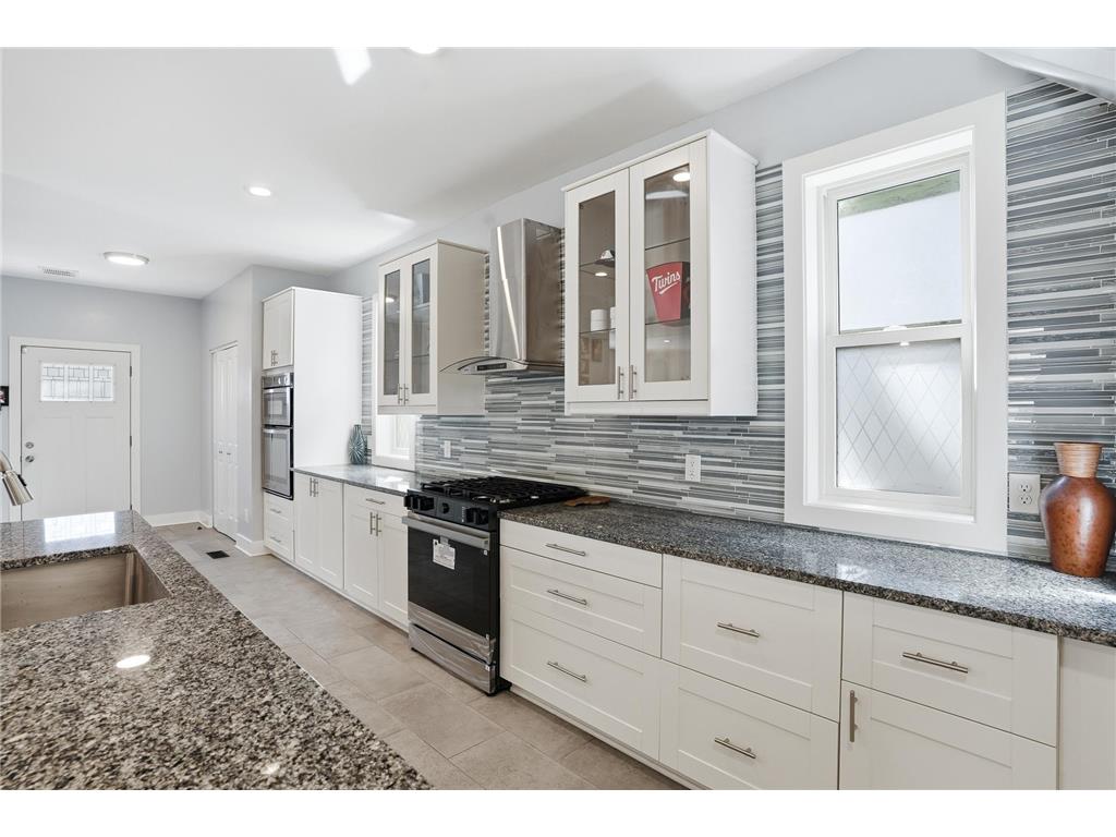 2921 40th Avenue S Minneapolis MN 55406 7063660 image13