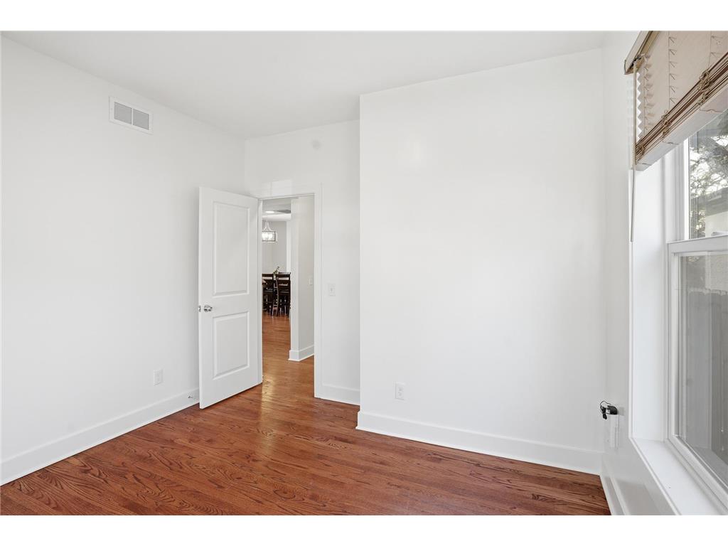 2921 40th Avenue S Minneapolis MN 55406 7063660 image18