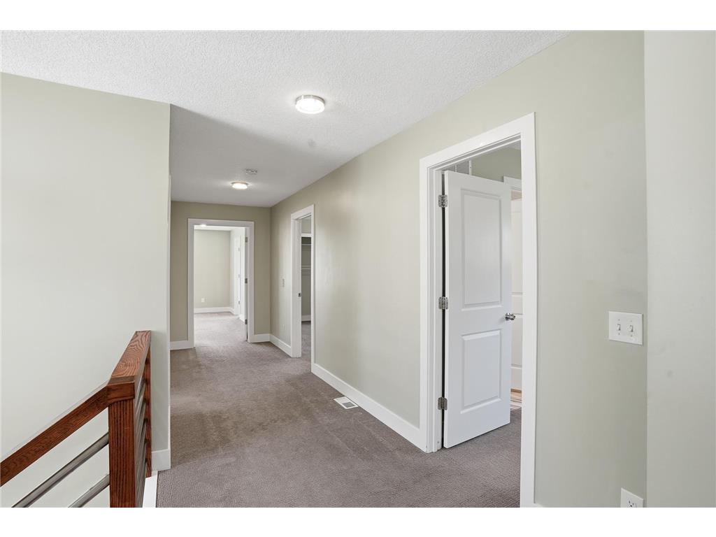 2921 40th Avenue S Minneapolis MN 55406 7063660 image24