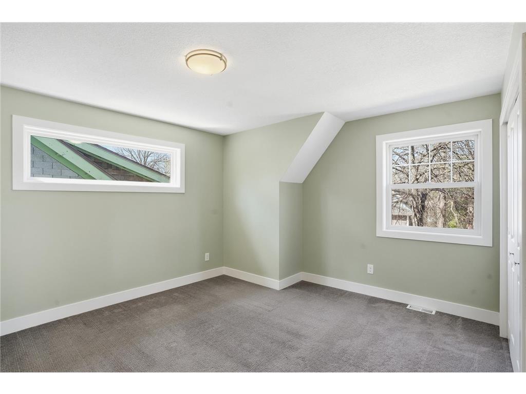 2921 40th Avenue S Minneapolis MN 55406 7063660 image25