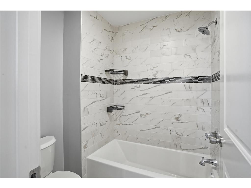 2921 40th Avenue S Minneapolis MN 55406 7063660 image29