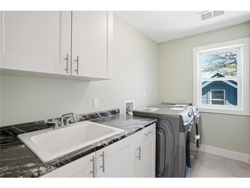 2921 40th Avenue S Minneapolis MN 55406 7063660 image42