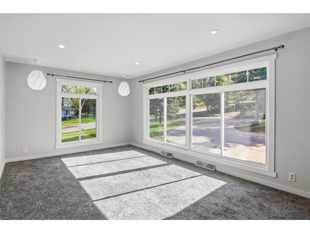 2921 La Salle Street Eau Claire WI 54703 7067700 image12
