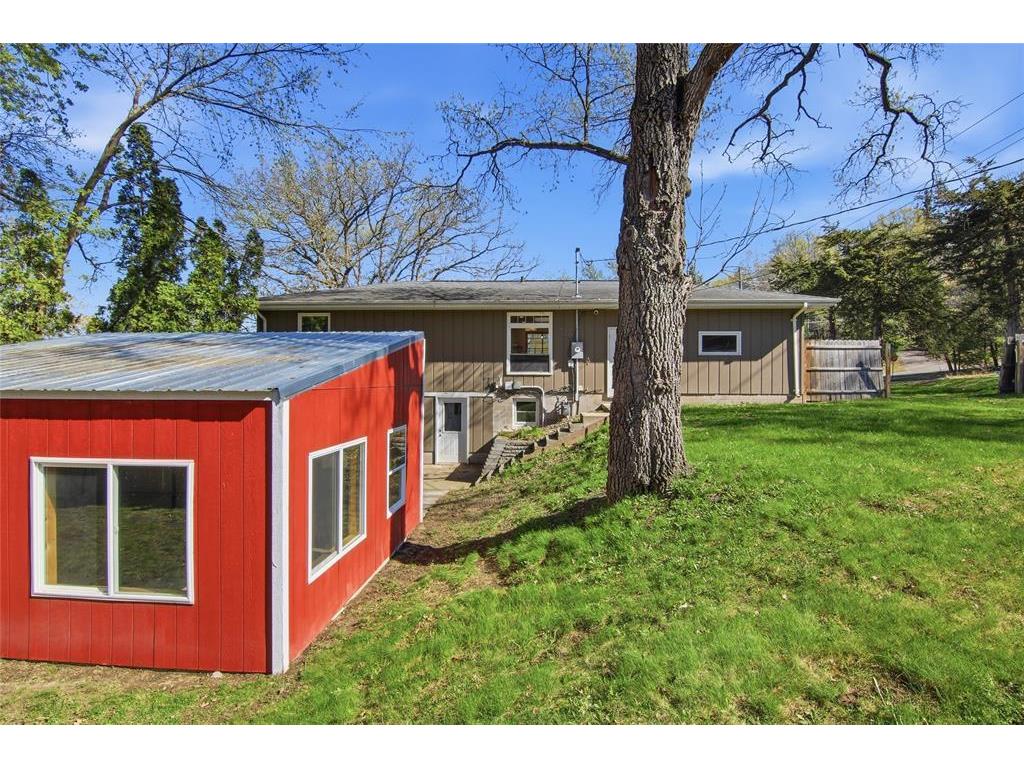 2921 La Salle Street Eau Claire WI 54703 7067700 image33