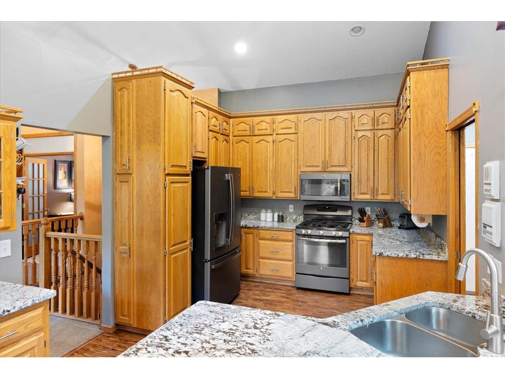 2922 88th Lane NE Blaine MN 55449 7080561 image16