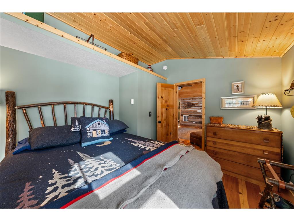 2922 E Long Lake Road Danbury WI 54830 - Long Lake 7001156 image19