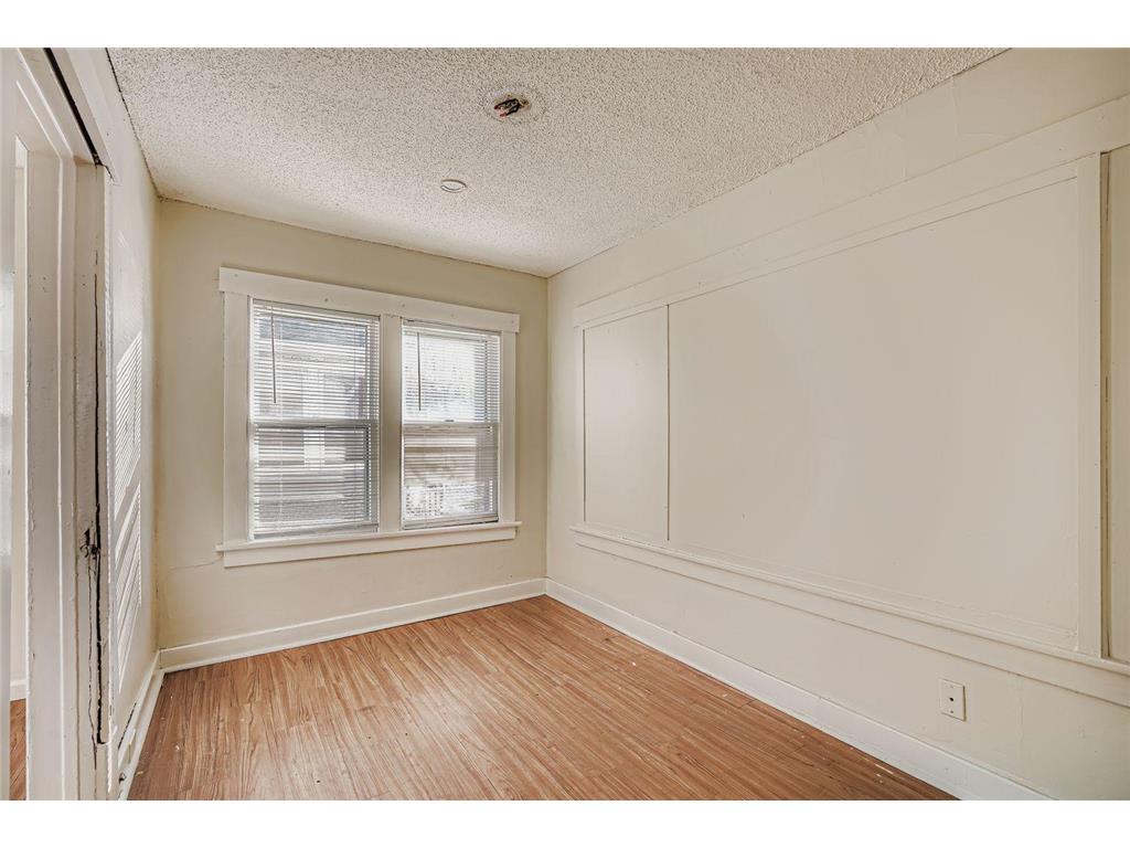 2922 Sheridan Avenue N Minneapolis MN 55411 6818283 image22