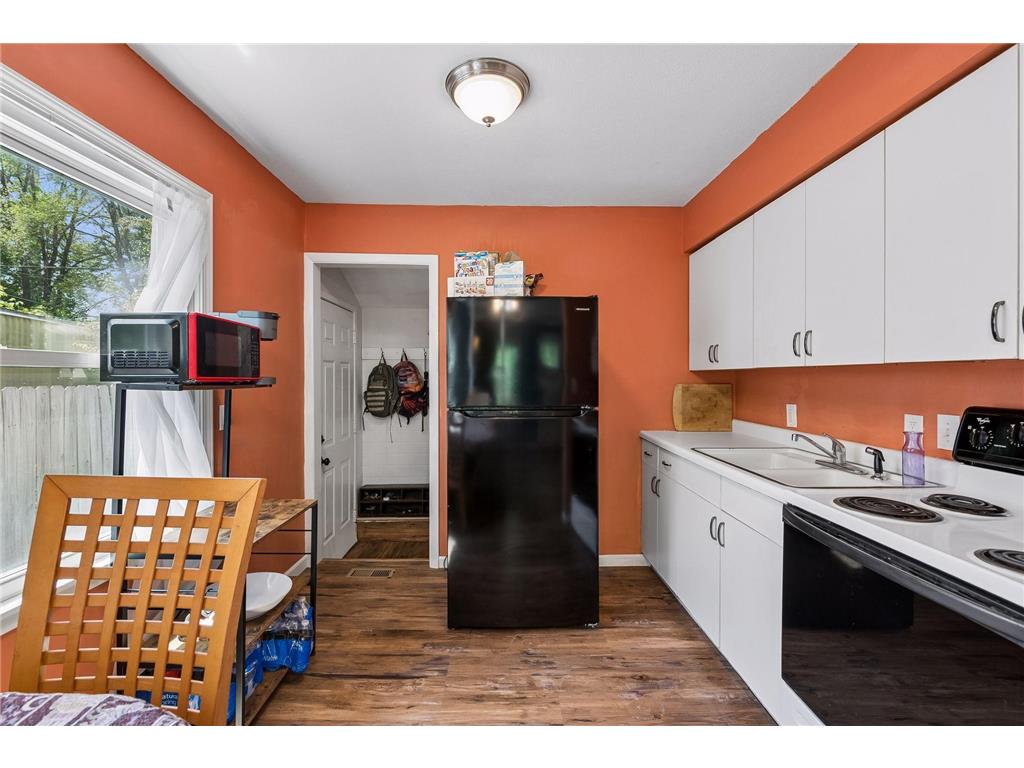2924 Blackstone Avenue Saint Louis Park MN 55416 7079677 image11