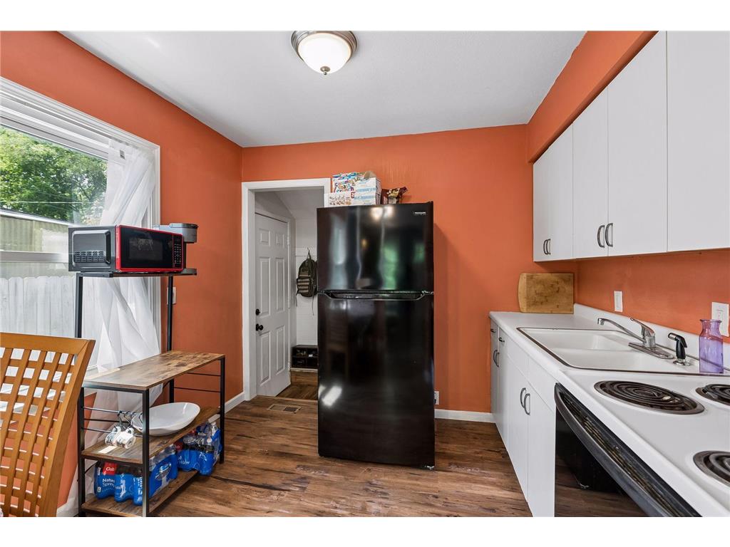 2924 Blackstone Avenue Saint Louis Park MN 55416 7079677 image12