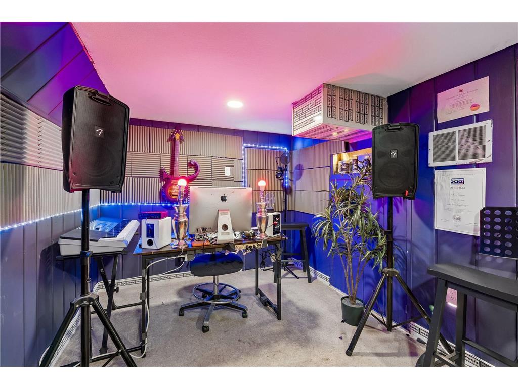 2924 Blackstone Avenue Saint Louis Park MN 55416 7079677 image23