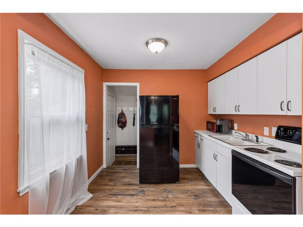 2924 Blackstone Avenue Saint Louis Park MN 55416 7108861 image8