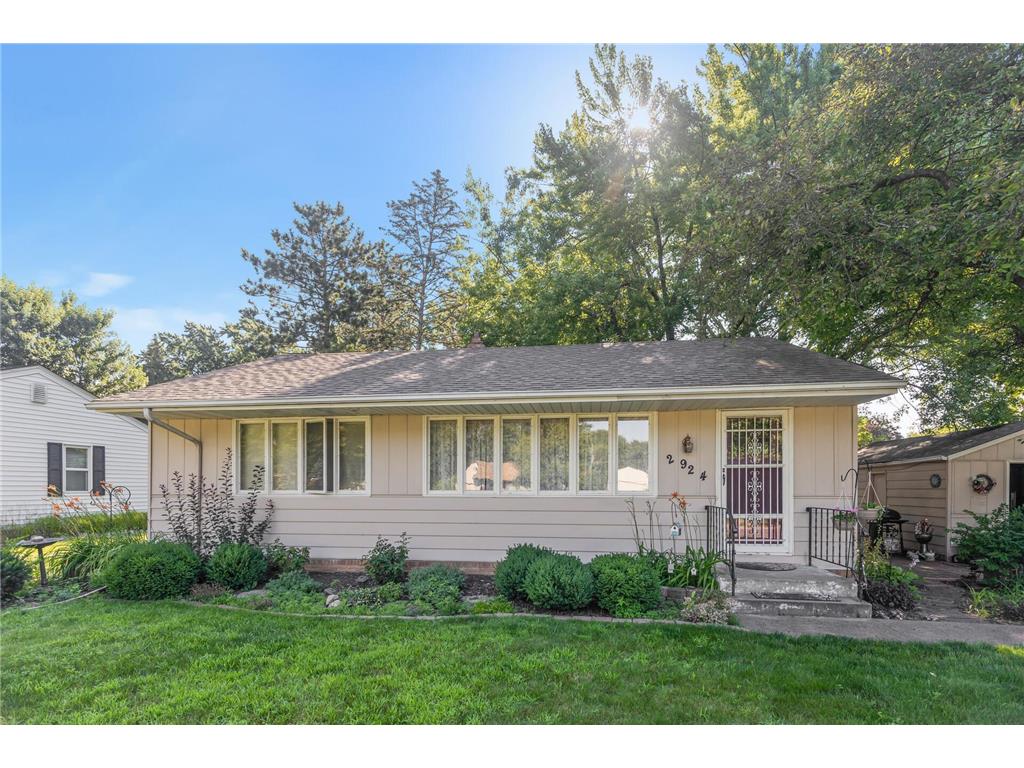 2924 Pascal Street Roseville MN 55113 6527013 image1