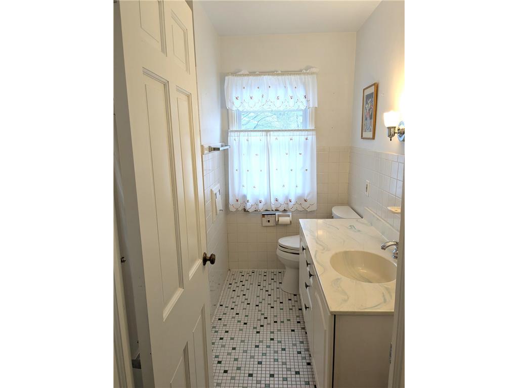 2924 Quail Avenue N Golden Valley MN 55422 7049428 image16