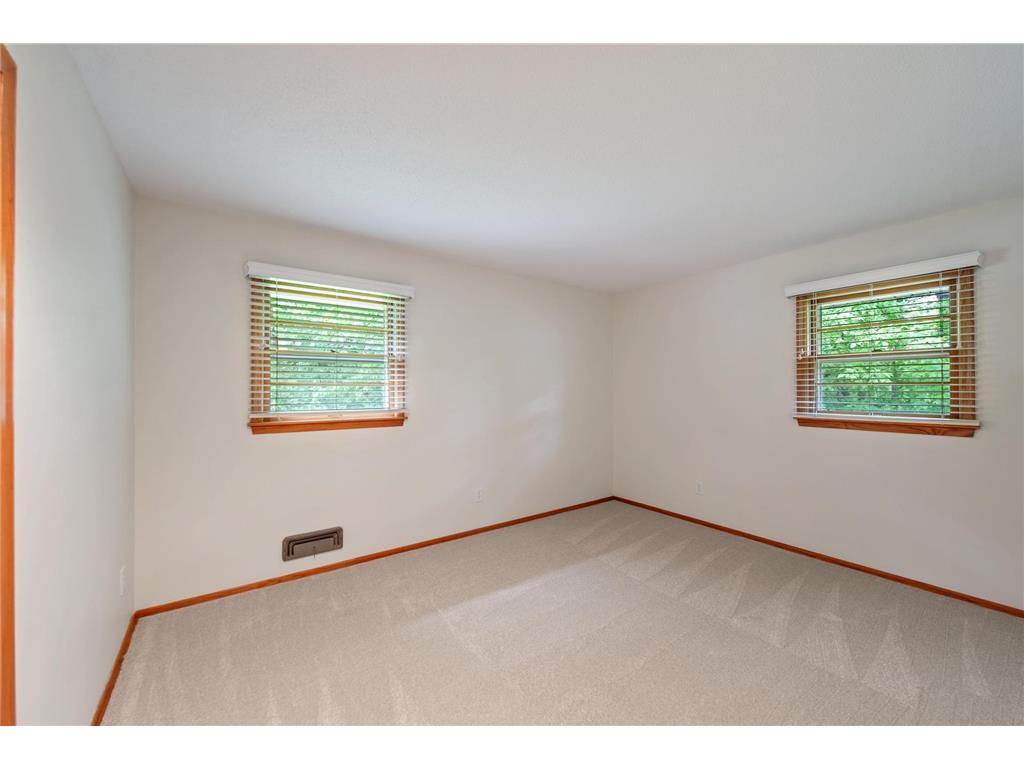 2924 Spring View Lane Mounds View MN 55112 7076124 image12