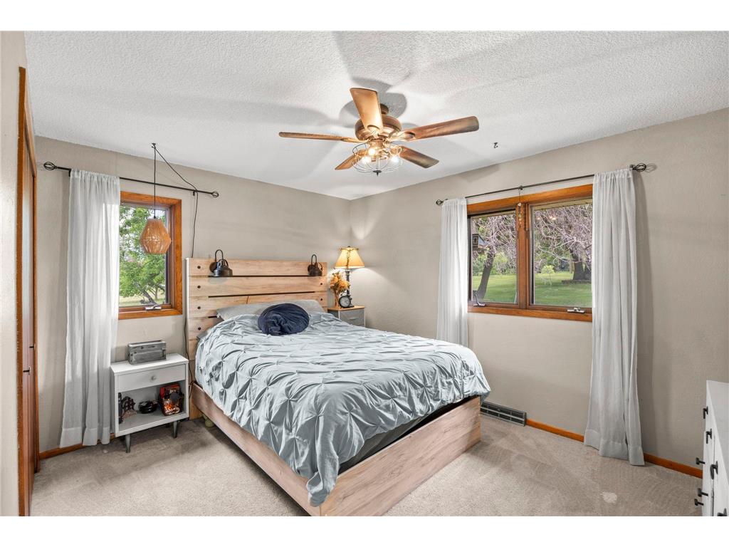 29242 Lily Street NW Isanti MN 55040 7079200 image23