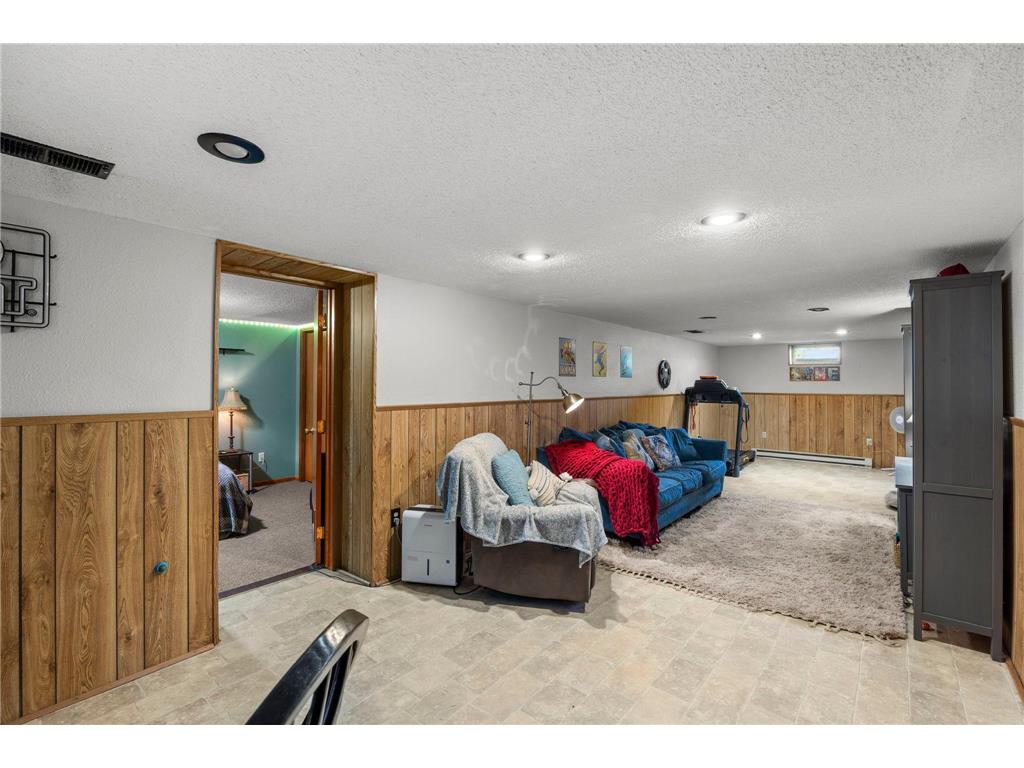 29242 Lily Street NW Isanti MN 55040 7079200 image32