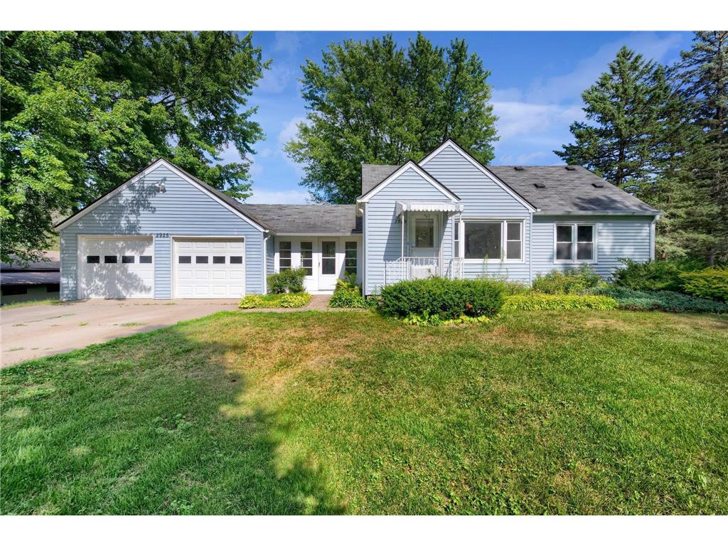 2925 Hallmark Avenue N, Oakdale, MN, 55128 MLS 6237497 Edina Realty