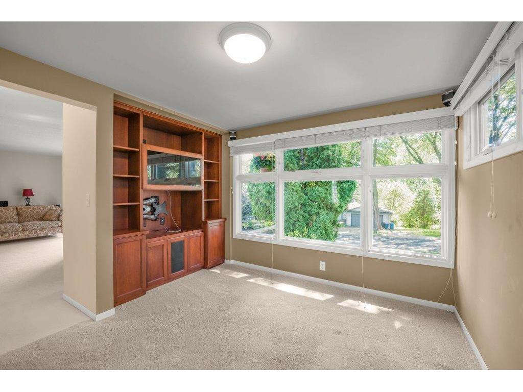2925 Kyle Avenue N Golden Valley MN 55422 7101565 image10