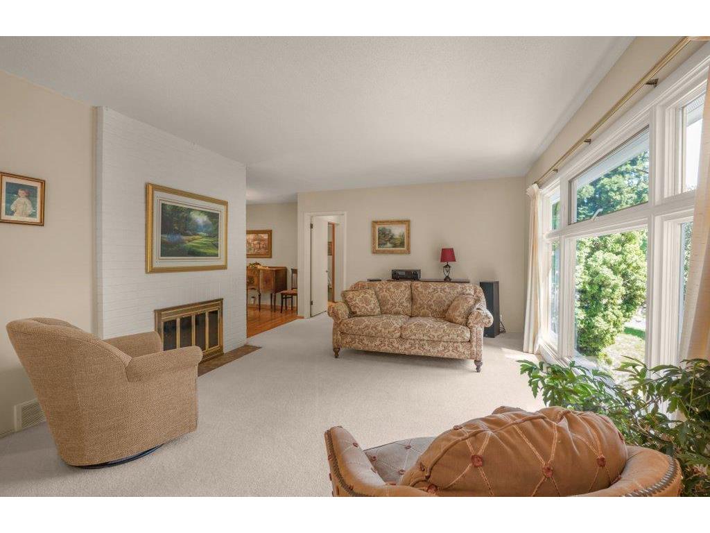 2925 Kyle Avenue N Golden Valley MN 55422 7101565 image5