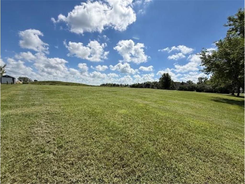 2925 Matthew Drive Windom MN 56101 7092022 image7