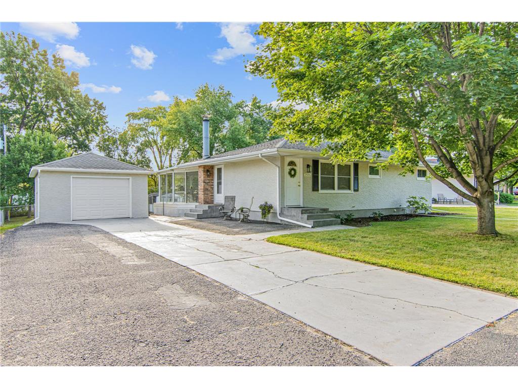 2926 Matilda Street Roseville MN 55113 6423122 image1