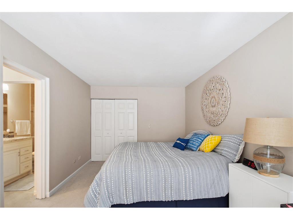 2928 Dean Parkway #2J Minneapolis MN 55416 7088886 image16
