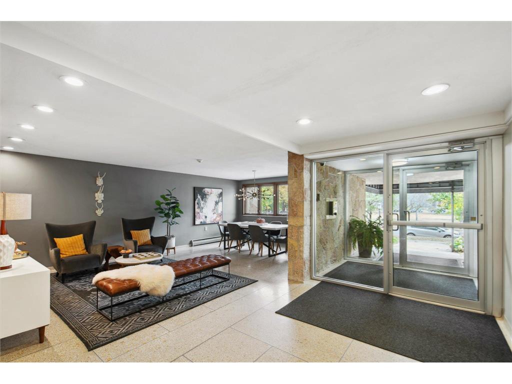 2928 Dean Parkway #2J Minneapolis MN 55416 7088886 image3