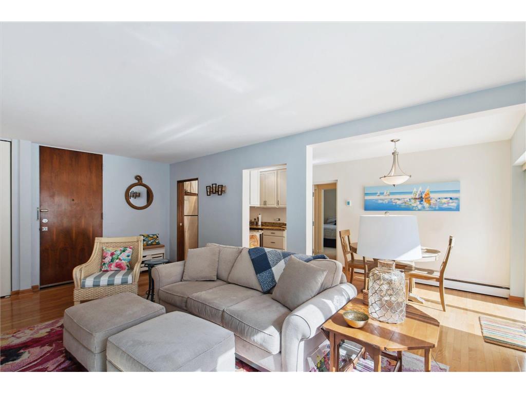 2928 Dean Parkway #2J Minneapolis MN 55416 7088886 image5