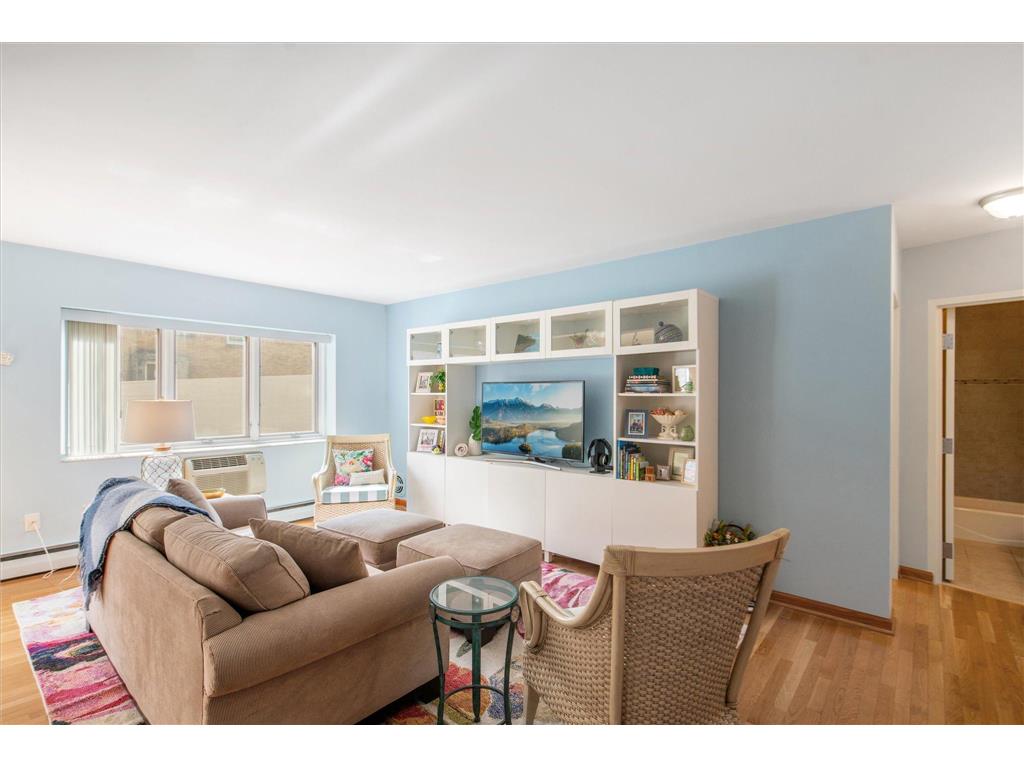 2928 Dean Parkway #2J Minneapolis MN 55416 7088886 image6