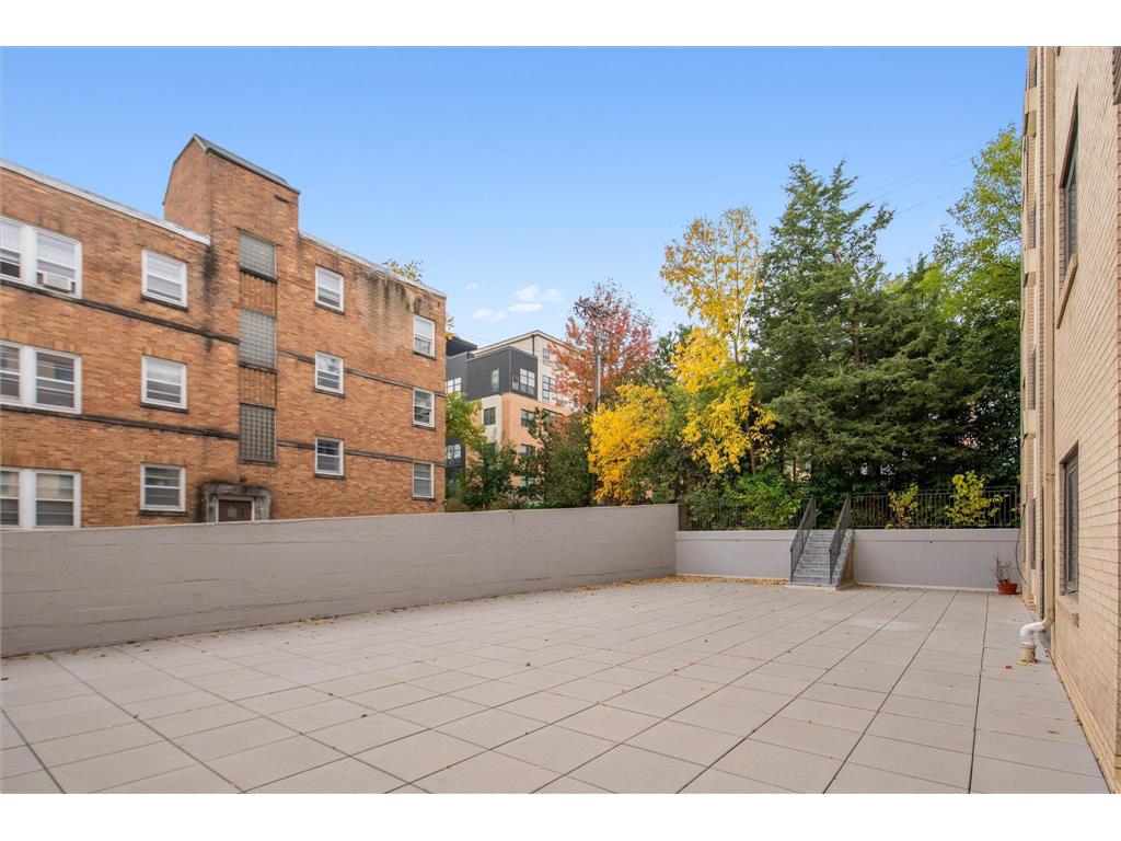 2928 Dean Parkway #2J Minneapolis MN 55416 7088886 image9