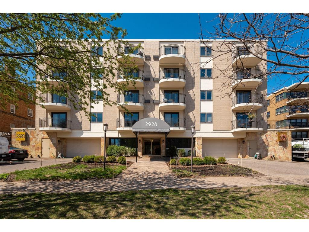 2928 Dean Parkway 2K, Minneapolis, MN, 55416 MLS 6510213 Edina Realty