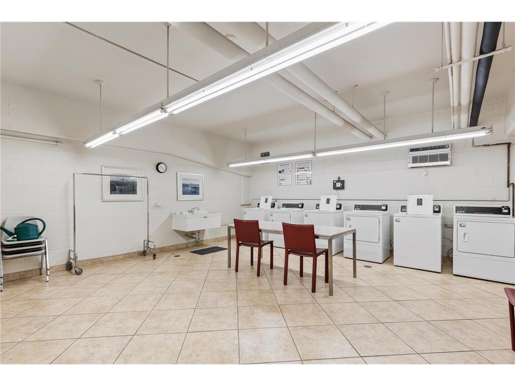 2928 Dean Parkway #2L Minneapolis MN 55416 - Bde Maka Ska 7043158 image10