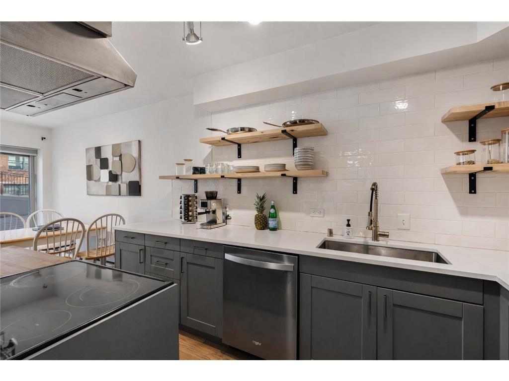 2928 Dean Parkway #2L Minneapolis MN 55416 - Bde Maka Ska 7043158 image5