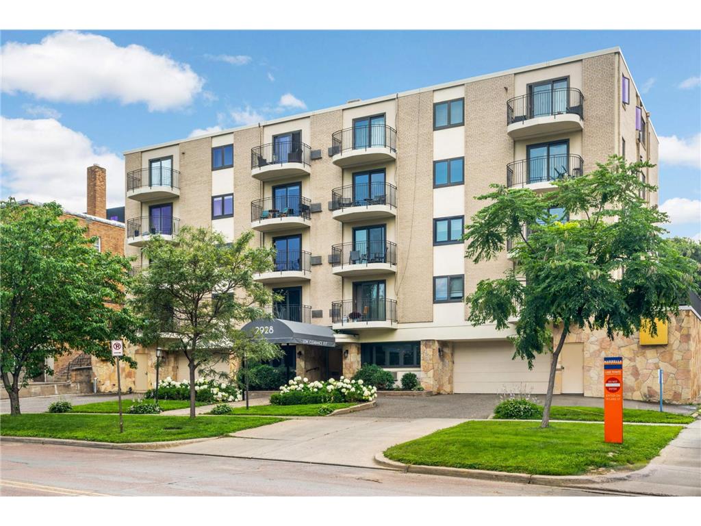 2928 Dean Parkway 4J, Minneapolis, MN, 55416 MLS 6515521 Edina Realty