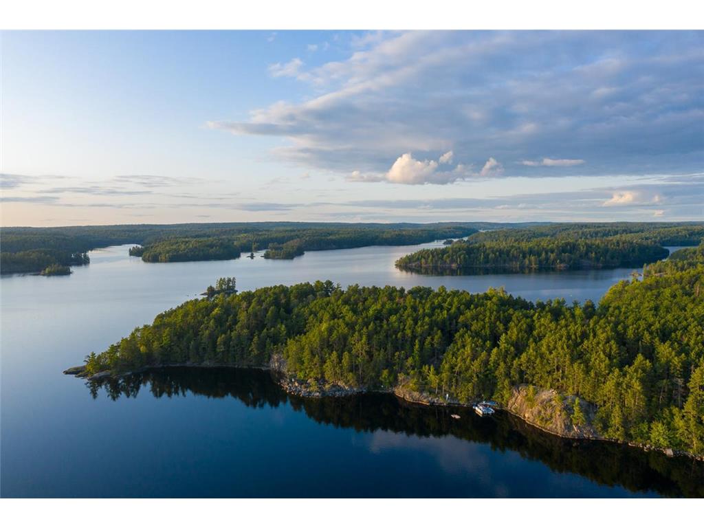 2928 Waters Island and Dock Van Vac Road Morse Twp MN 55731 - Burntside Lake 6559212 image1