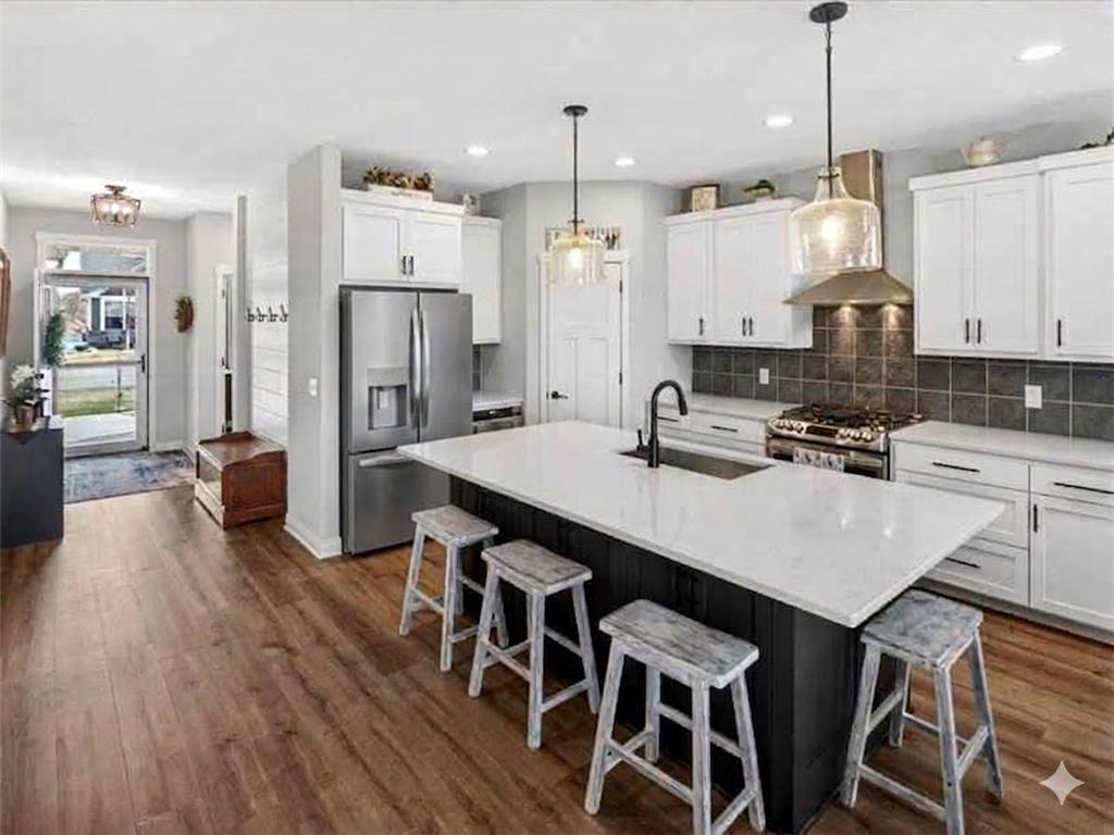 29282 Kenwood Way Chisago City MN 55013 - Green 7096338 image1