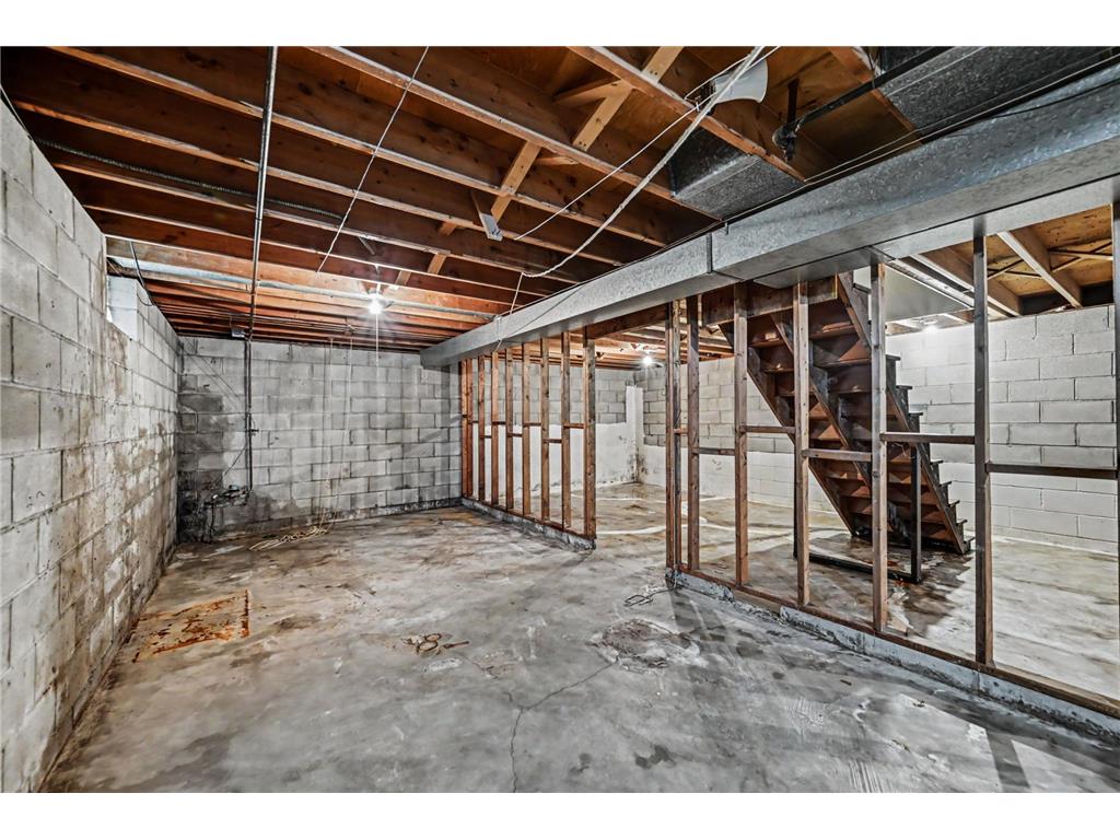 2929 18th Avenue N Minneapolis MN 55411 7027466 image19