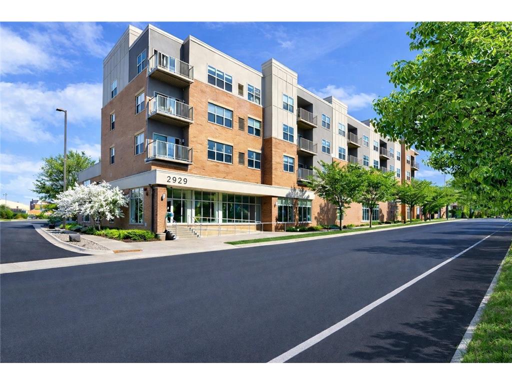 2929 21st Avenue S #407 Minneapolis MN 55407 7038240 image1