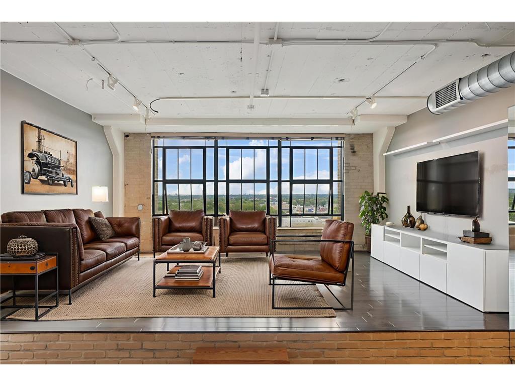 2929 Chicago Avenue #1002 Minneapolis MN 55407 6784716 image1