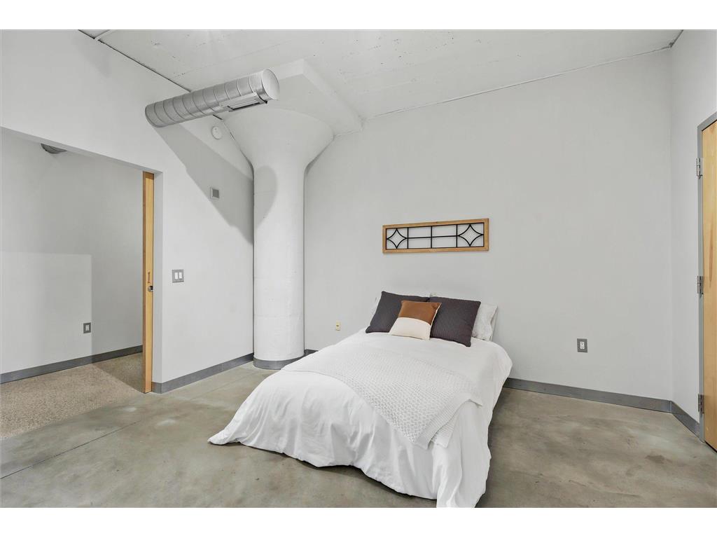 2929 Chicago Avenue #1002 Minneapolis MN 55407 7063276 image25