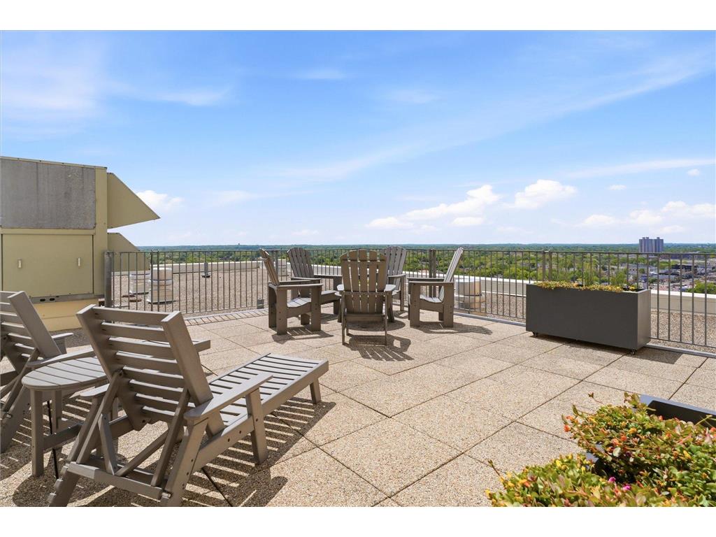 2929 Chicago Avenue #1002 Minneapolis MN 55407 7063276 image36